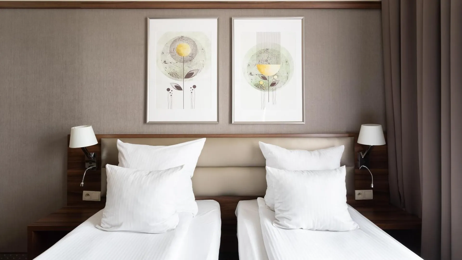 **** Hotel Golden Tulip Krakow City Center Poland