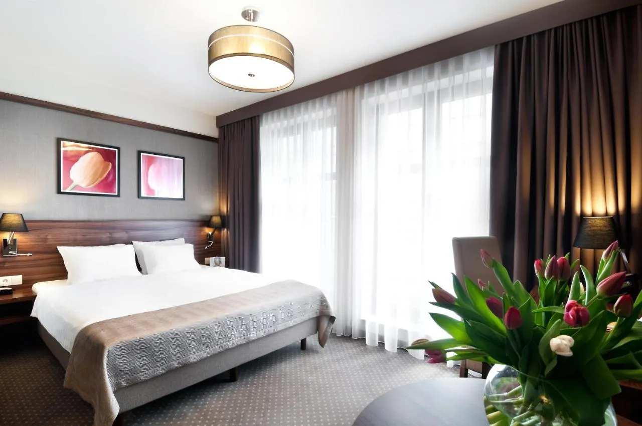 Golden Tulip Krakow City Center 4*,  Πολωνία